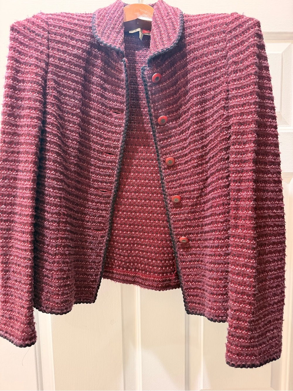 St. John Collection Vintage Tweed Knit Collared Blazer Jacket Magenta Red